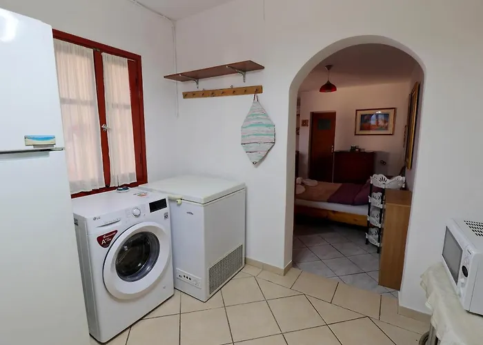 Megris Country Vinglafia